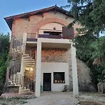 Apartman De Charme Dans Ancienne Cave A Vin
